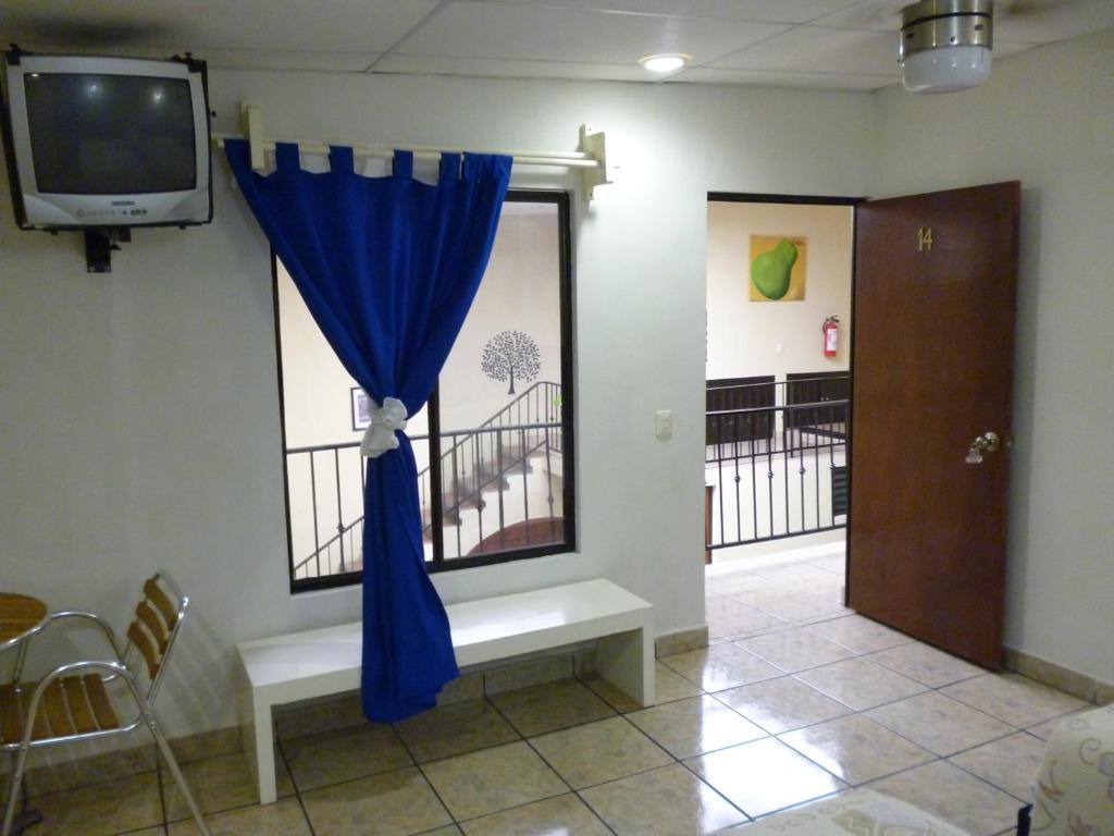 Tuxtla Gutiérrez Uke Inn Hotel & Suites Xamaipak חדר תמונה